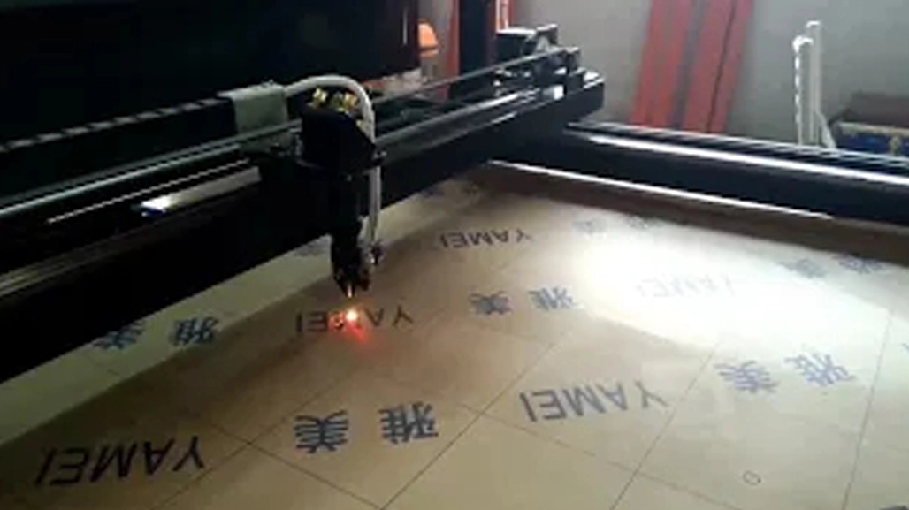 CO2 Laser Cutting Machine -- Cutting Acrylic