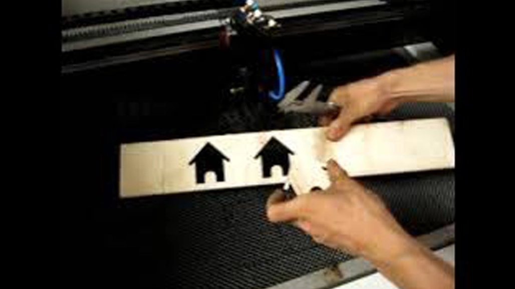 CO2 Laser Cutting-Wood Board Cutting