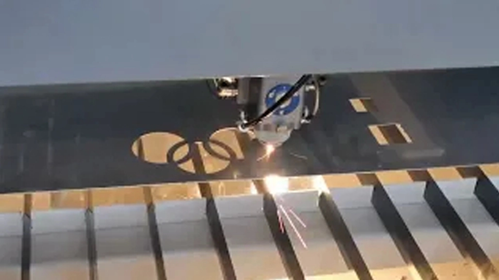 Metal & Nonmetal Laser Cutter For Stainless Steel