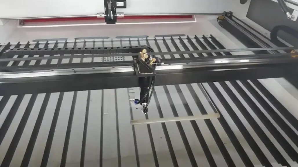 SLW 220watt Laser Cutting Machine for 10mm Acrylic Cutting