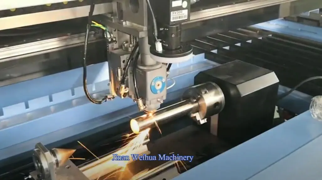 Pipe Cutting By Mixed CO2 Laser Cutting Machine